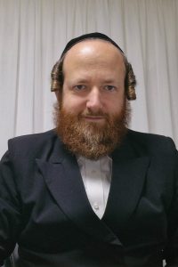 הרב הופמן (400 x 600 פיקסל) (1)